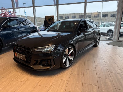 Audi RS4 2,9 TFSi Avant quattro Tiptr. 5d