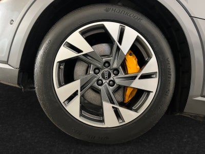 Audi e-tron S-line quattro