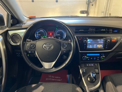 Toyota Auris Hybrid H2+ Comfort Touring Sports CVT