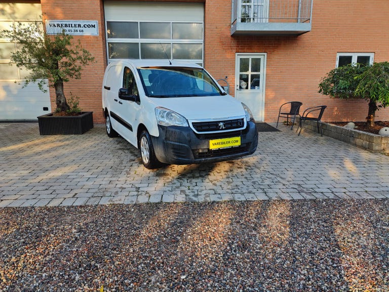 Peugeot Partner BlueHDi 100 L2 Flex Van