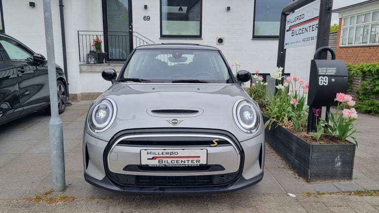 MINI Cooper SE Classic Trim