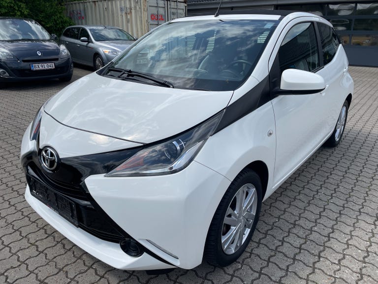 Toyota Aygo VVT-i x-wave Sky