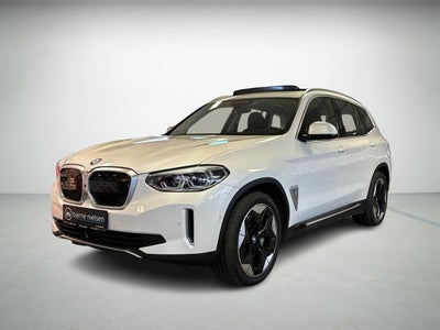 BMW iX3 Charged Plus