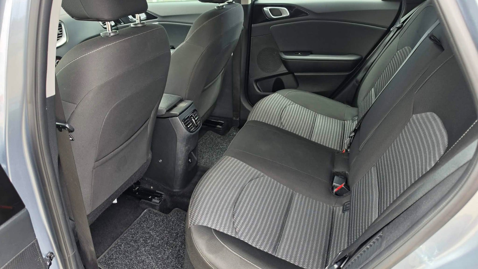 Billede af Kia Ceed 1,6 PHEV Prestige SW DCT