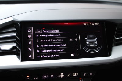 Audi Q4 e-tron S-line quattro