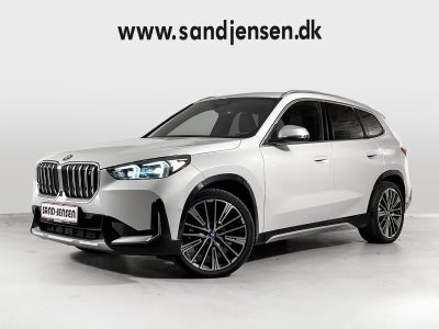 BMW iX1 xDrive30 X-Line