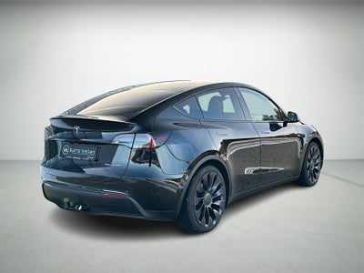 Tesla Model Y Performance AWD billede 1