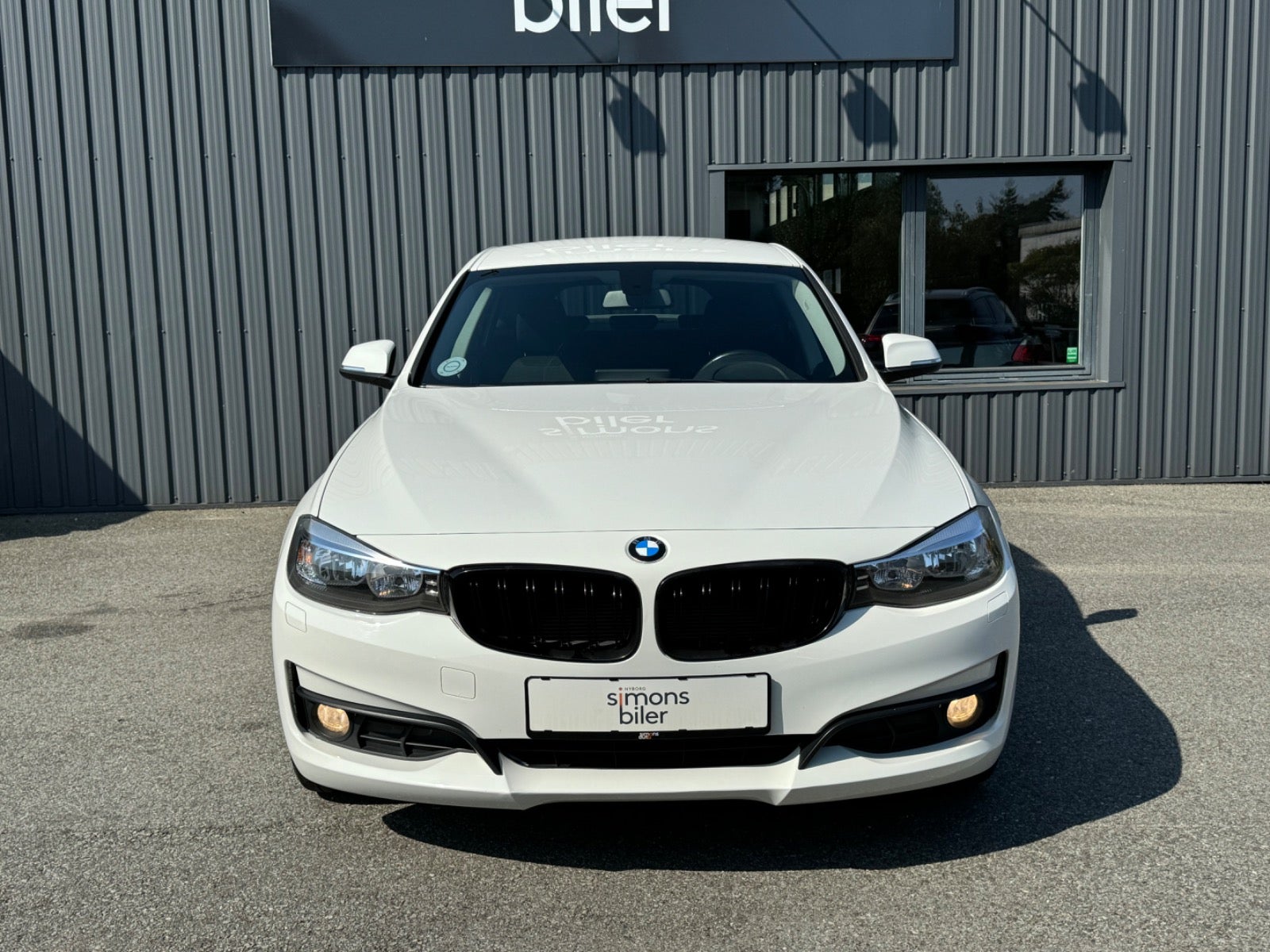 BMW 320d 2016