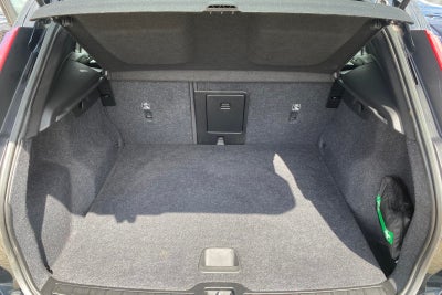 Volvo XC40 P6 ReCharge Core