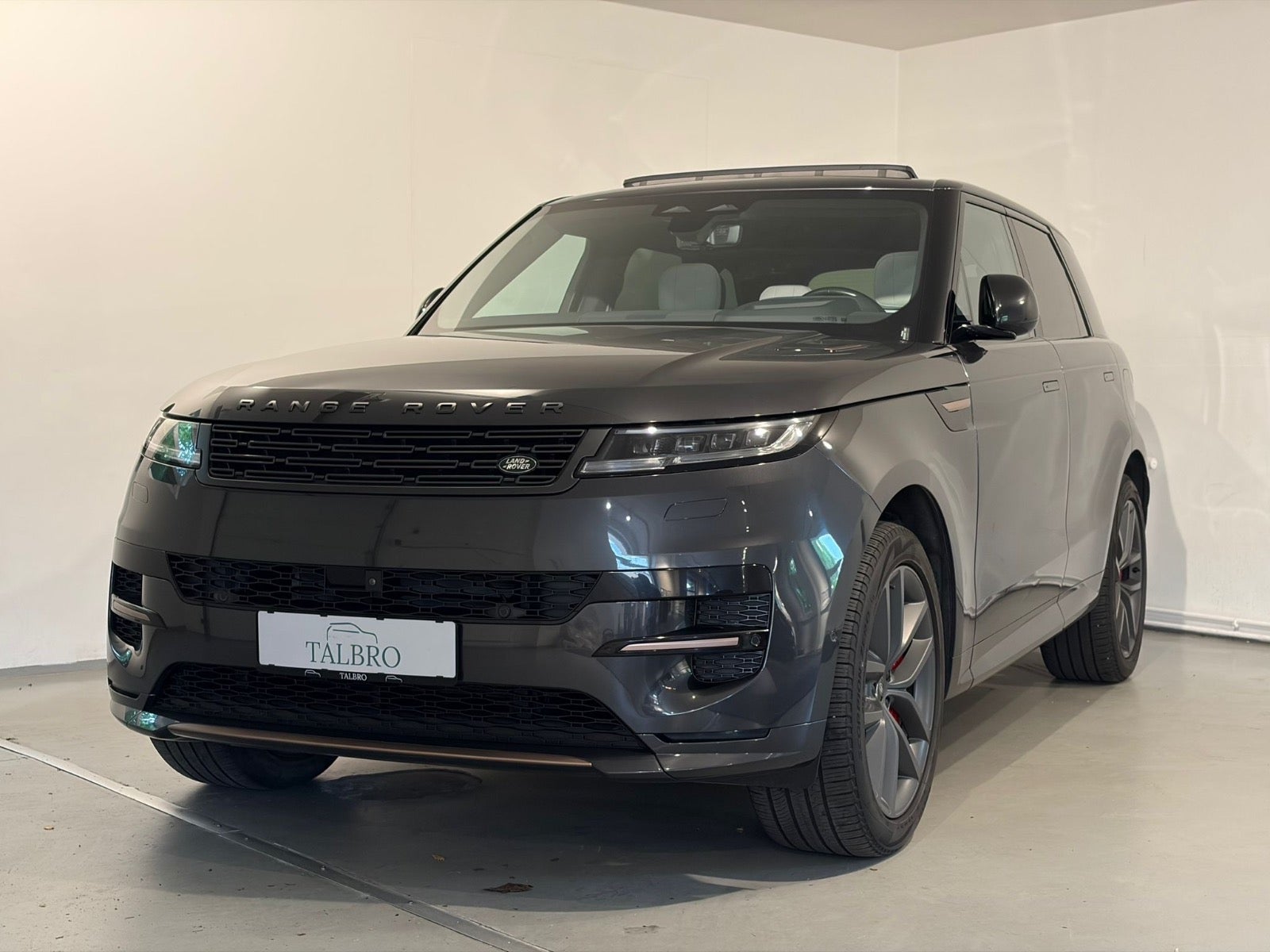 Land Rover – Range Rover Sport