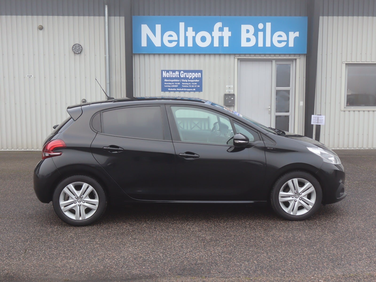 Peugeot 208 1,5 BlueHDi 100 Allure Sky