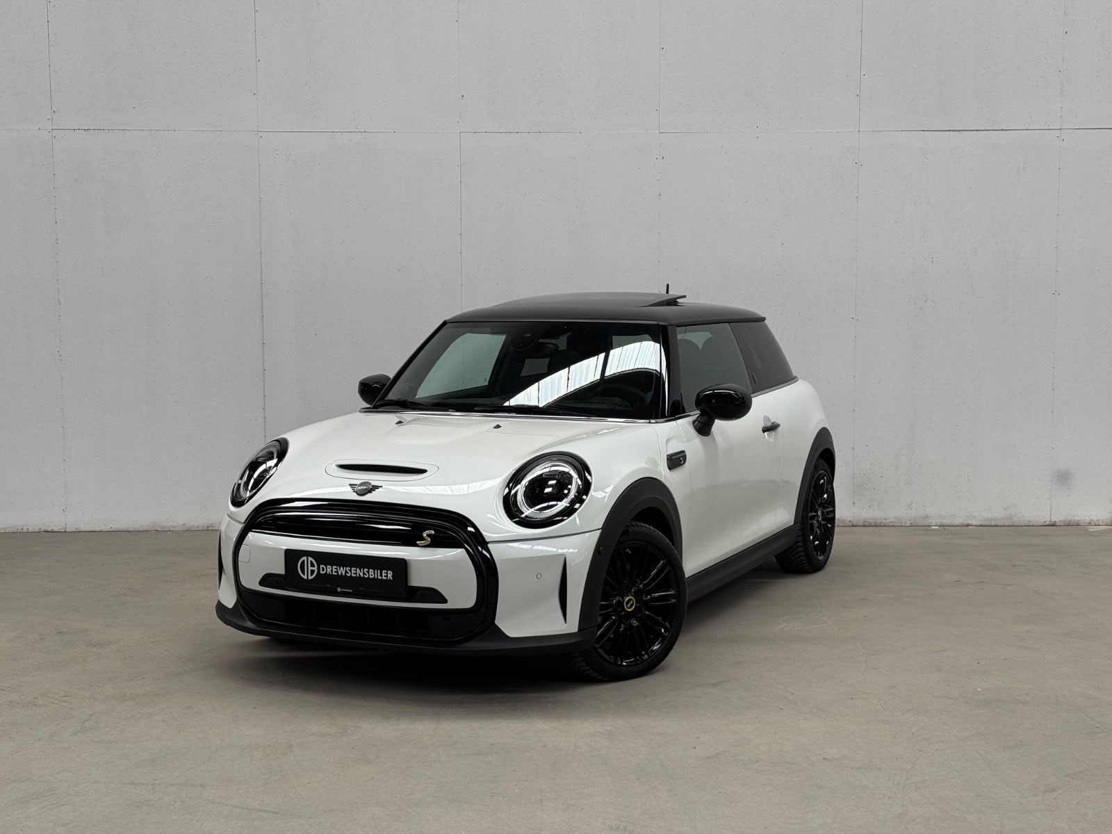 MINI Cooper SE Yours Trim A