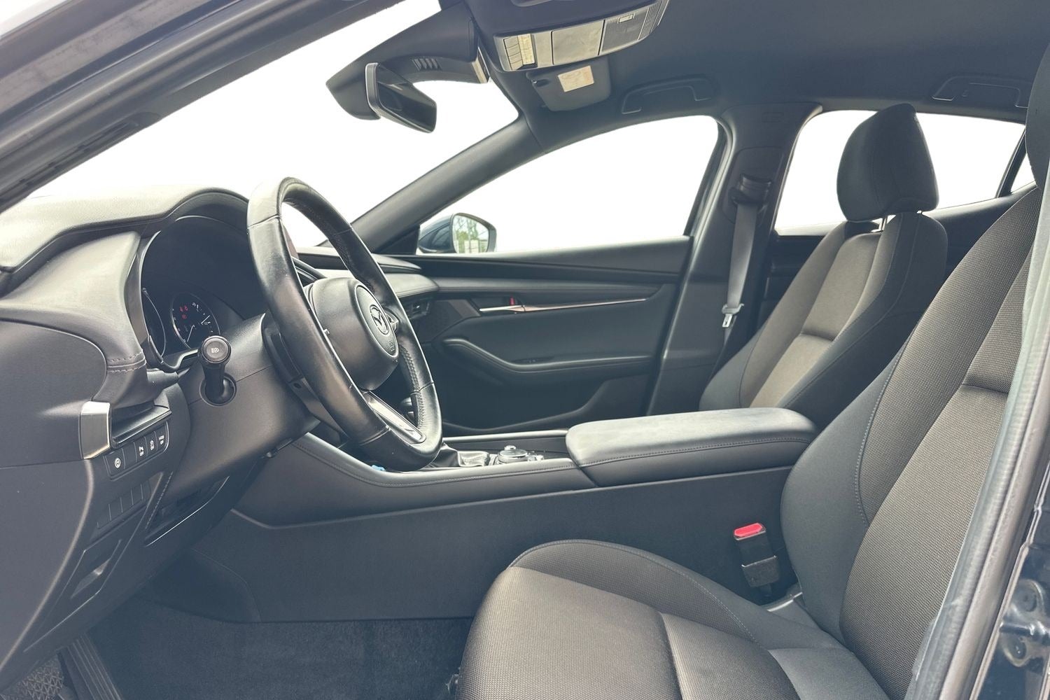 Billede af Mazda 3 2,0 e-SkyActiv-G 150 Sky aut.
