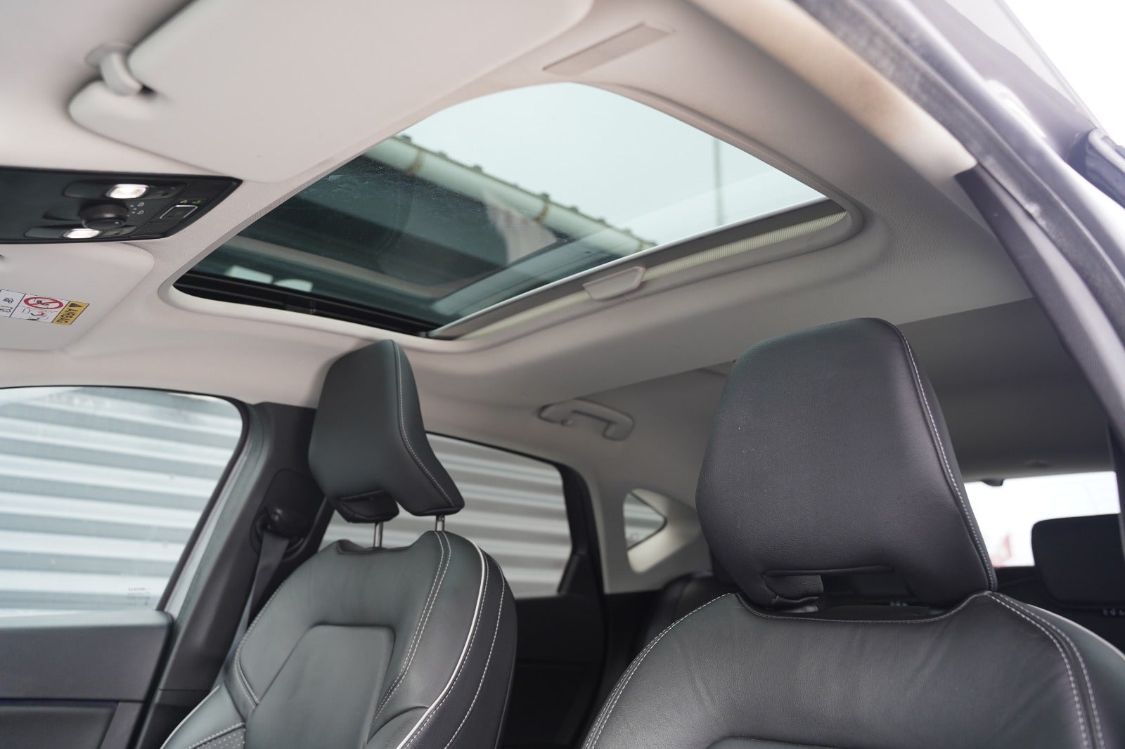 Billede af Renault Captur 1,6 E-Tech Intens