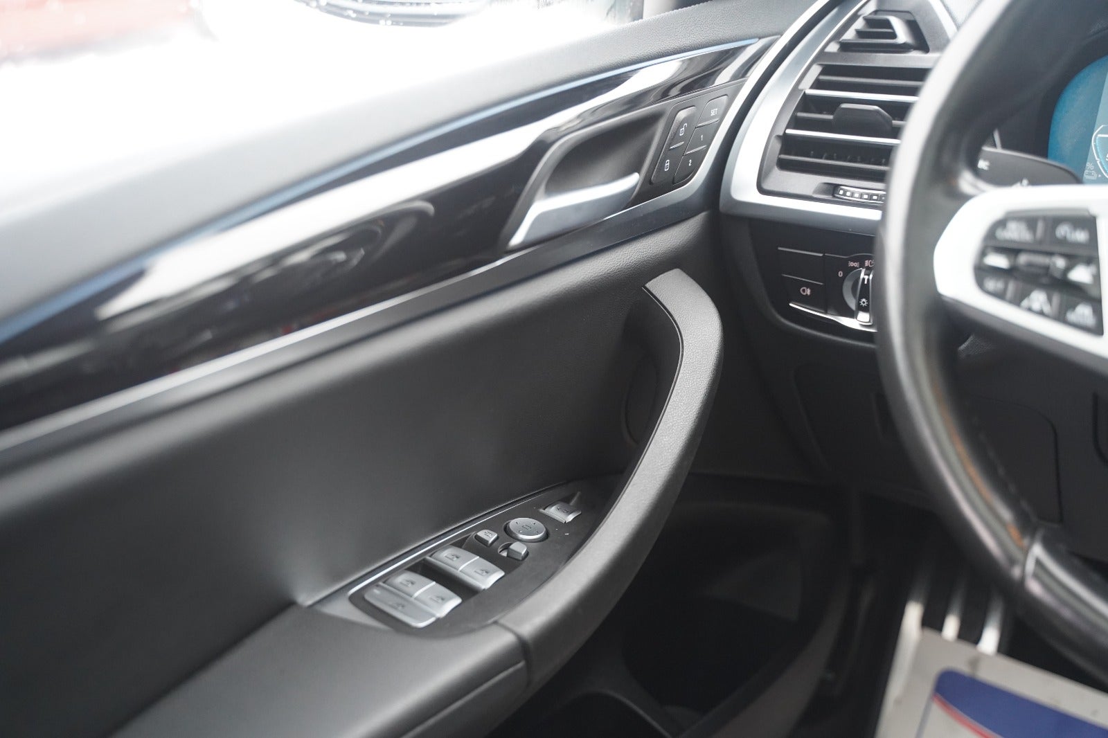 Billede af BMW iX3  Charged M-Sport