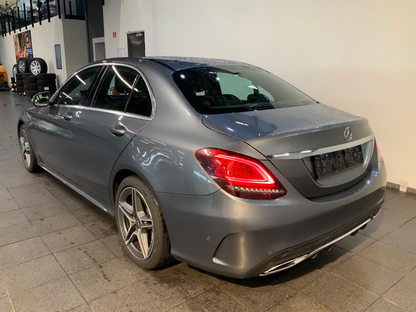 Mercedes-Benz C 300 (4/8)