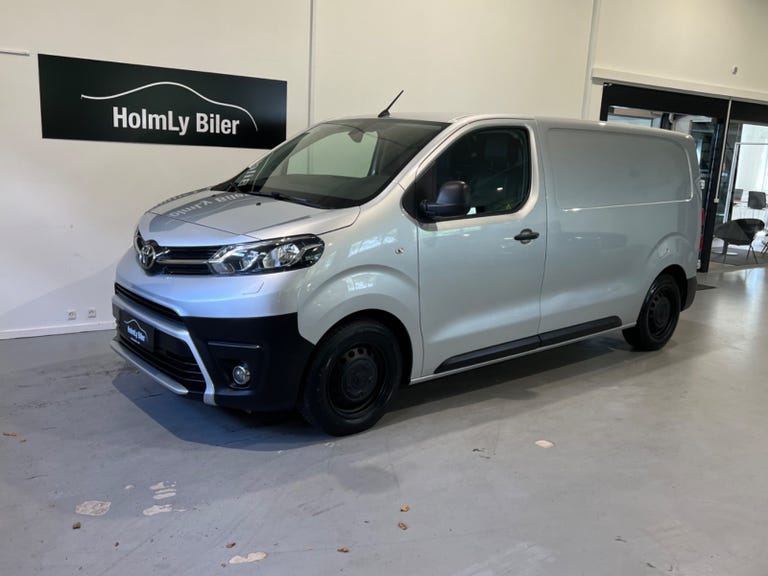 Toyota ProAce D 115 Medium Comfort