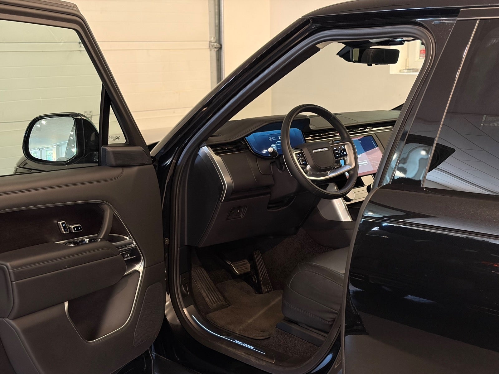Land Rover – Range Rover