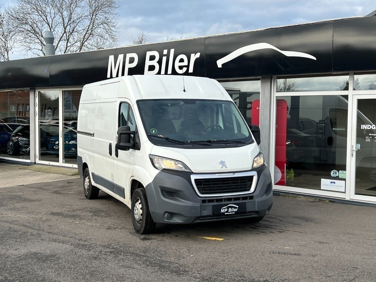 Billede af Peugeot Boxer 335 2,0 BlueHDi 130 L2H2