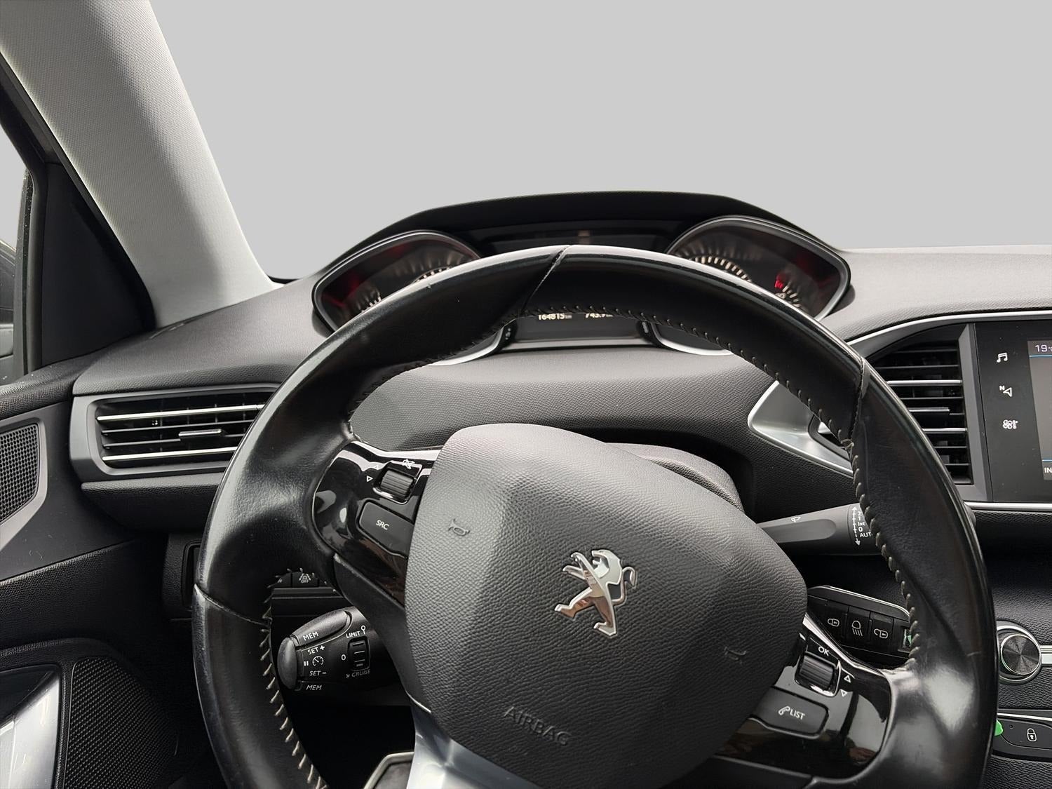 Billede af Peugeot 308 1,2 e-THP 130 Allure Sky SW