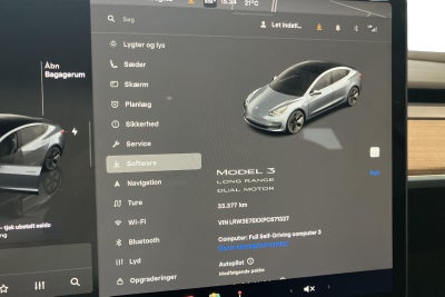 Tesla Model 3 Long Range AWD