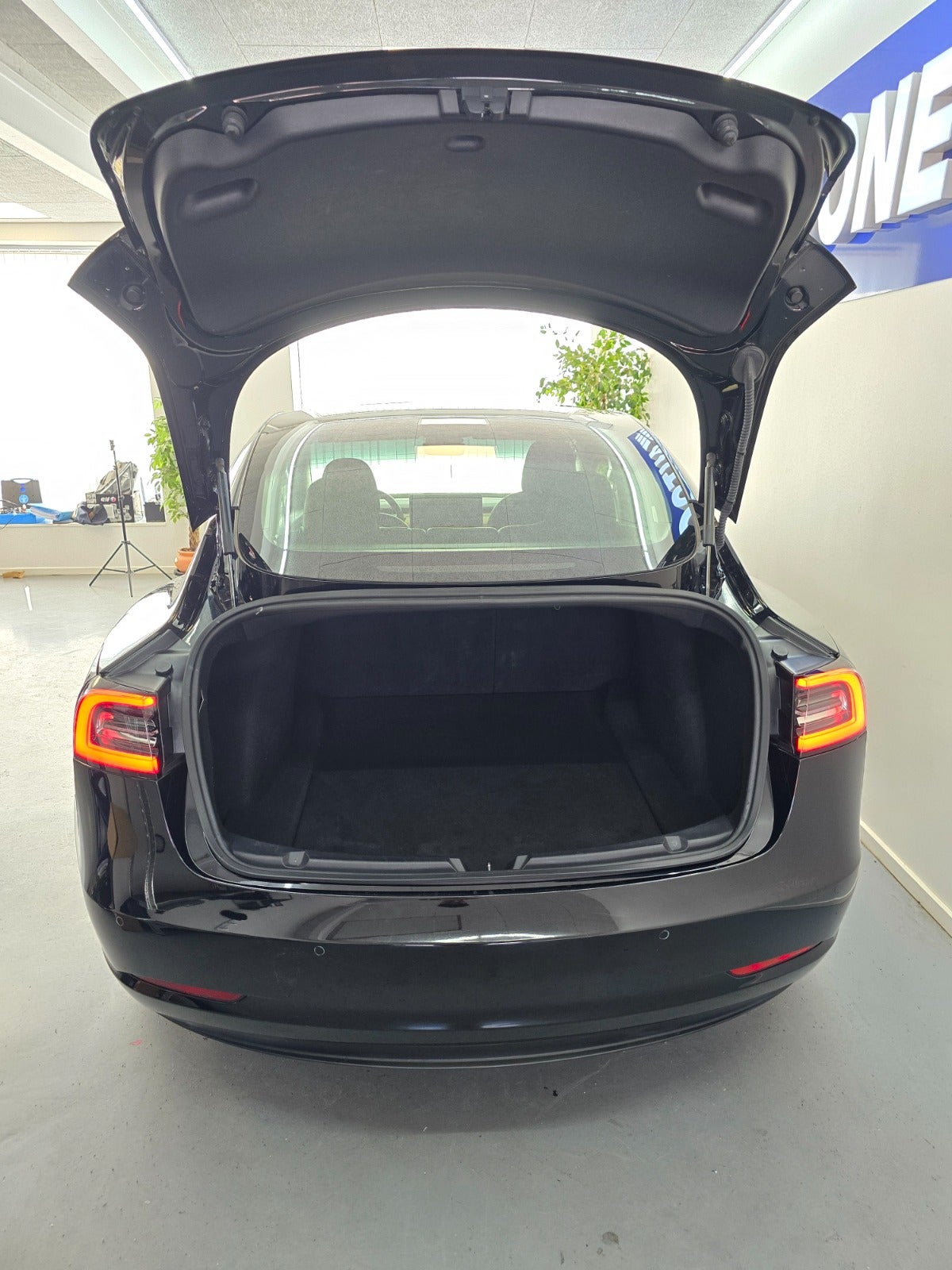 Billede af Tesla Model 3  Standard Range+ RWD