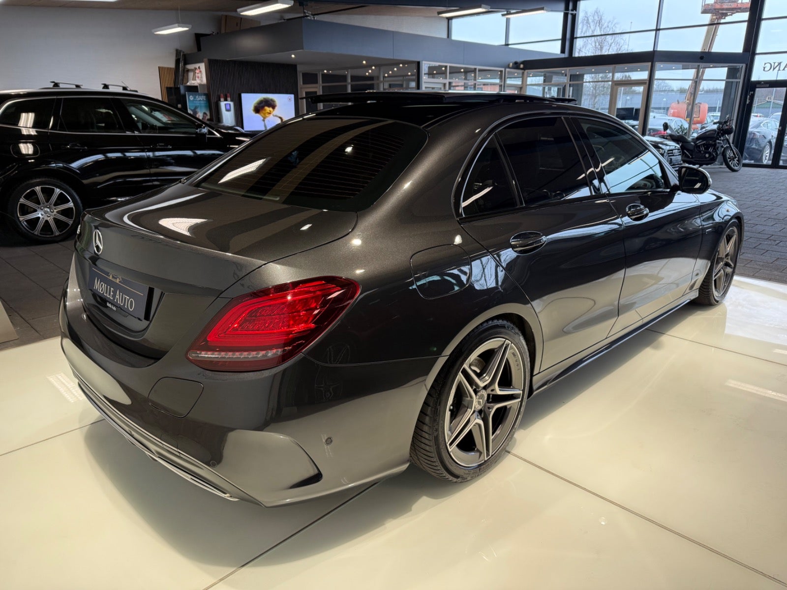 Billede af Mercedes C300 de 2,0 AMG Line aut.