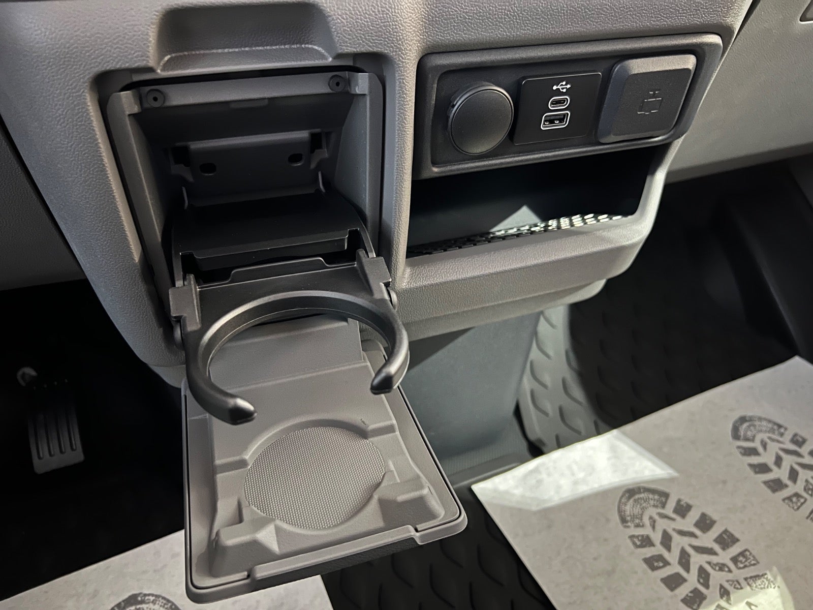 VW e-Transporter Comfort Kassevogn SWB