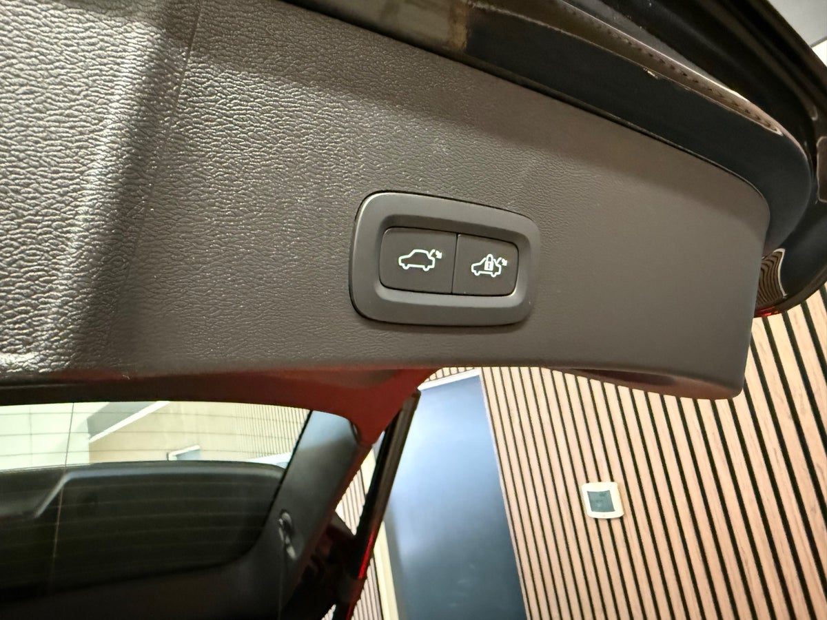 Volvo XC40 P6 ReCharge Plus