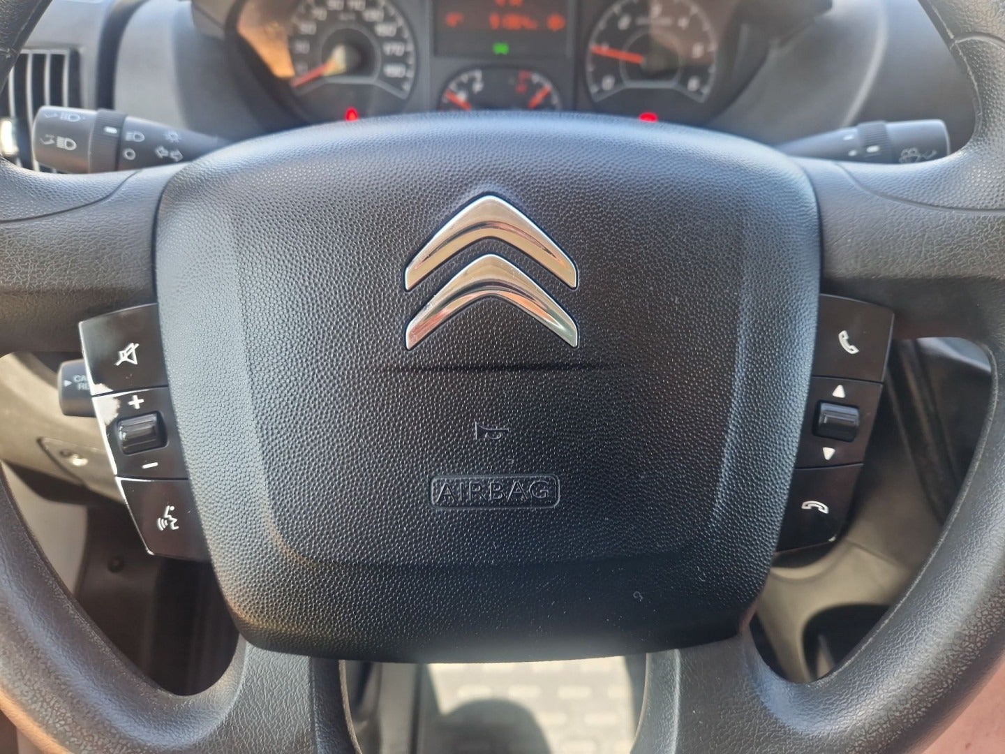 Billede af Citroën Jumper 33 2,2 BlueHDi 140 L3H2