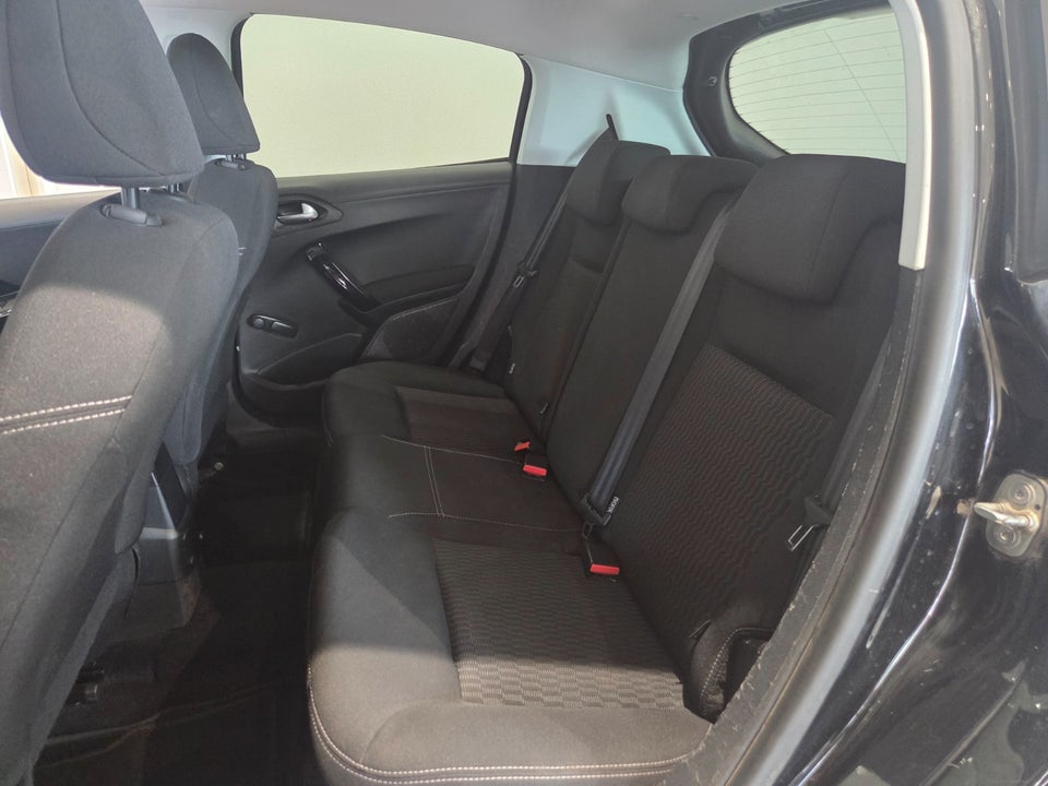 Peugeot 208, Billede 4