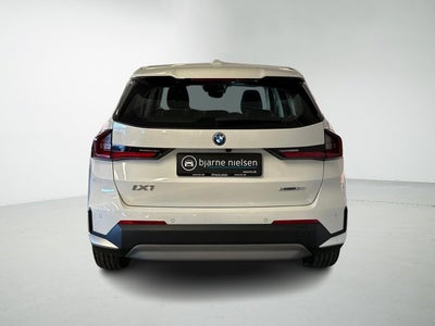 BMW iX1 xDrive30 billede 3