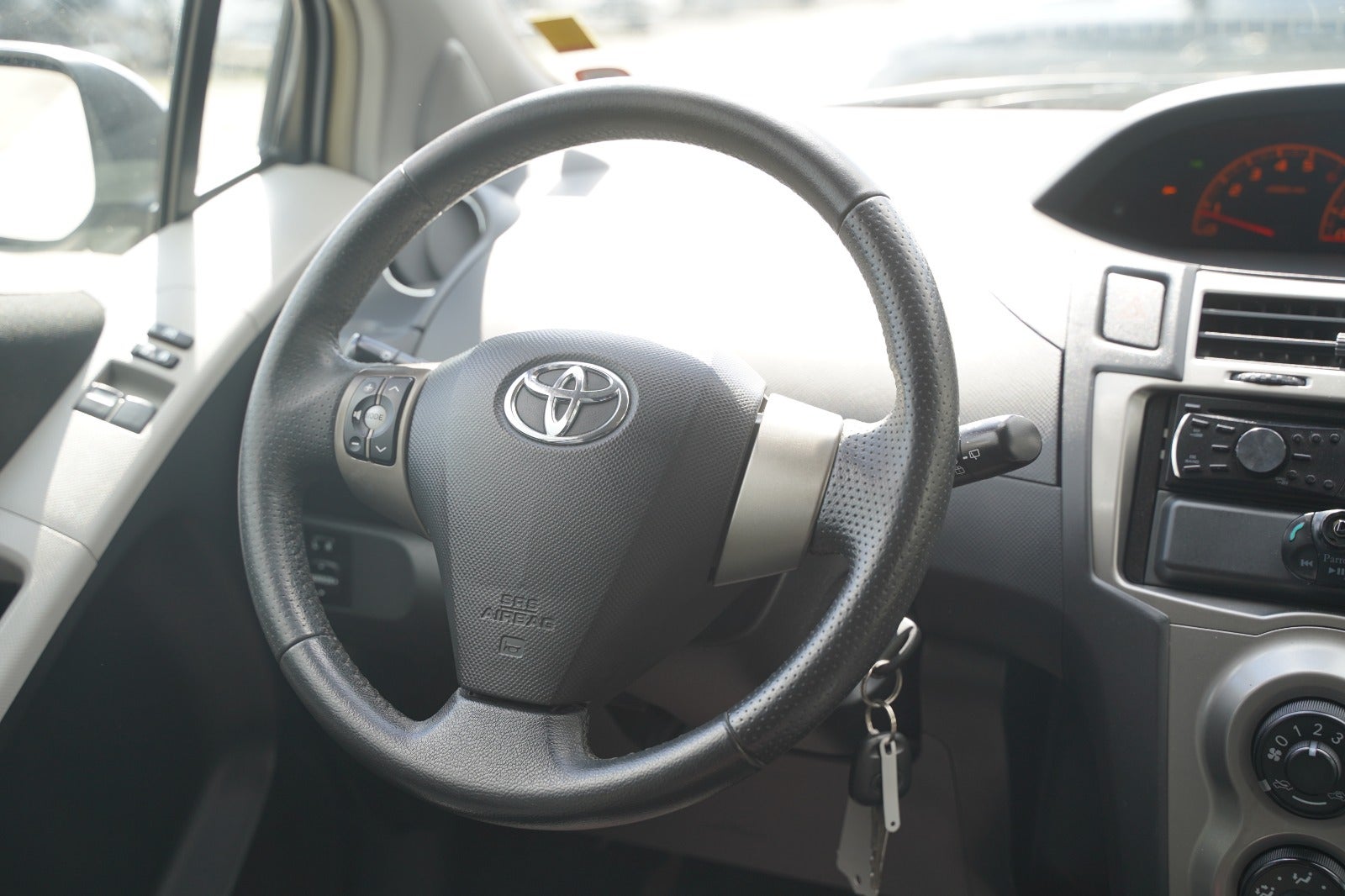Billede af Toyota Yaris 1,4 D-4D T2 Van