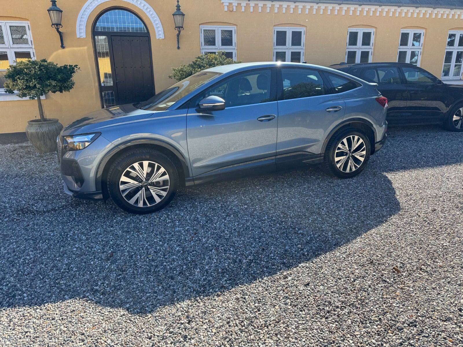 Billede af Audi Q4 e-tron 40 Advanced Sportback