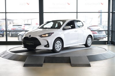Toyota Yaris Hybrid H3 e-CVT
