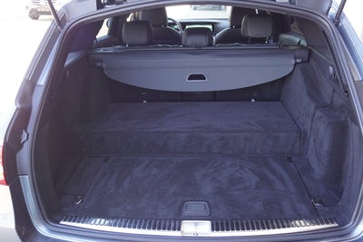 Mercedes E300 de AMG Line stc. aut.