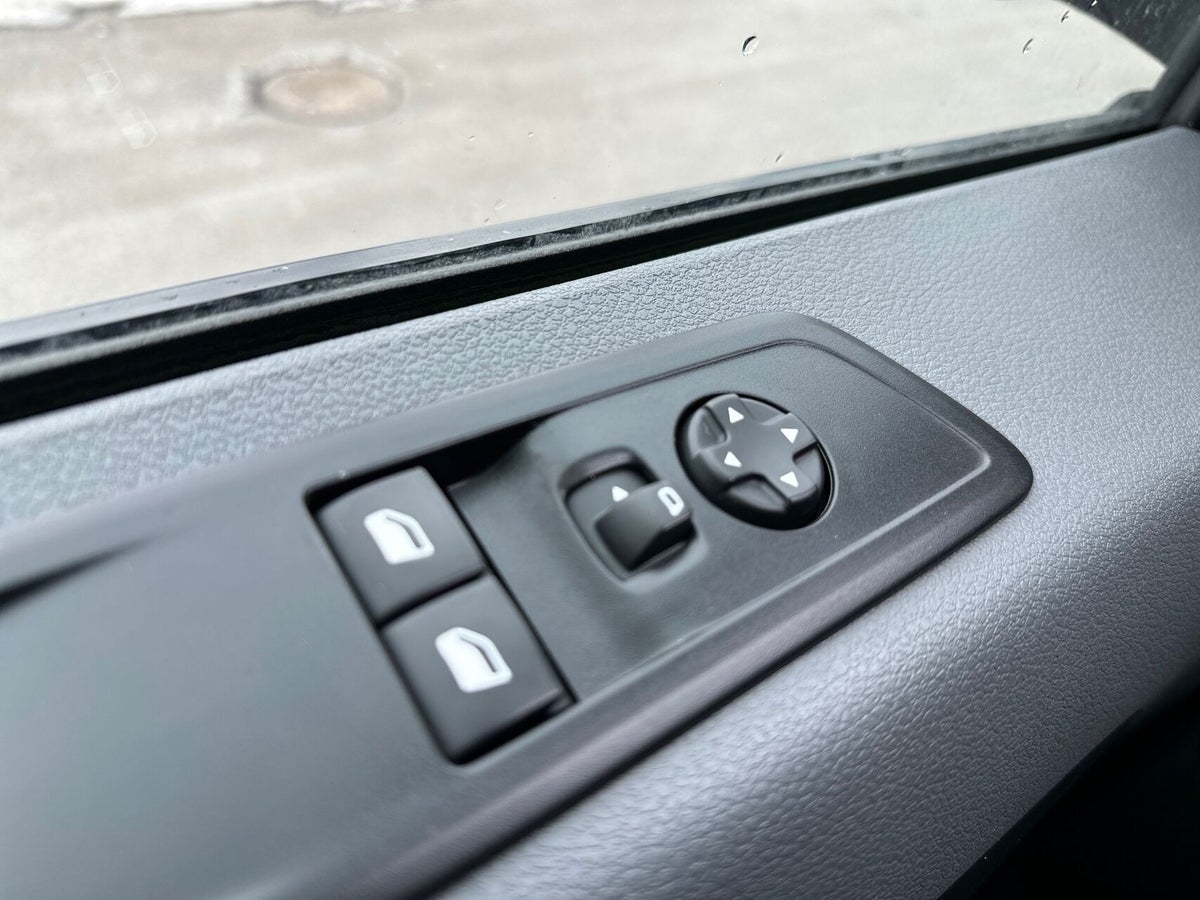 Peugeot e-Expert L2 Plus Van billede 15