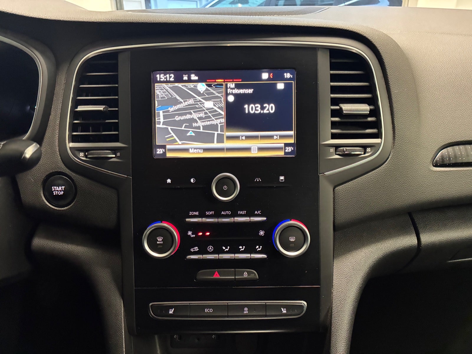 Billede af Renault Megane IV 1,2 TCe 130 Zen Sport Tourer