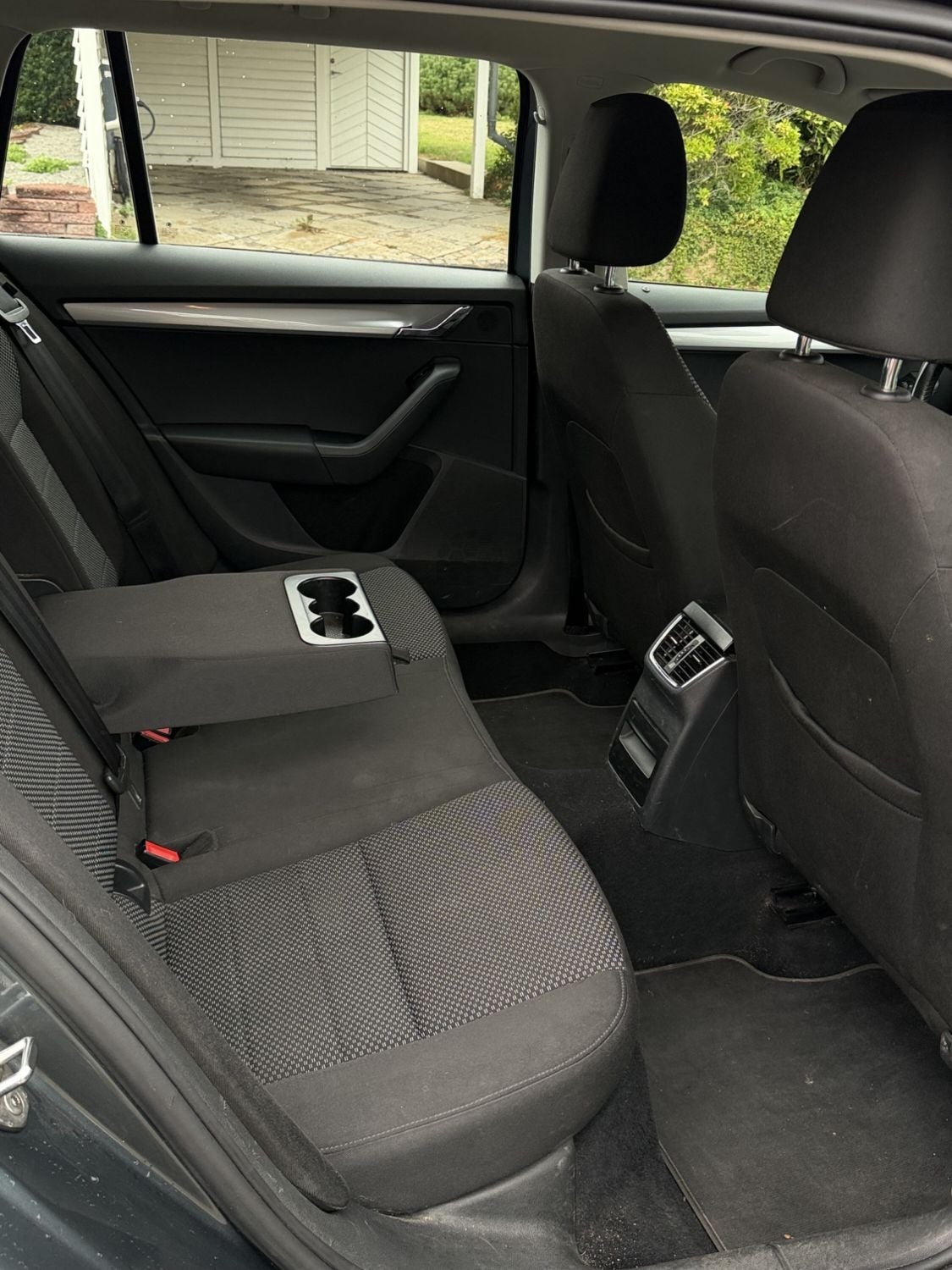 Skoda Octavia TDi 110 Ambition Combi - billede 13