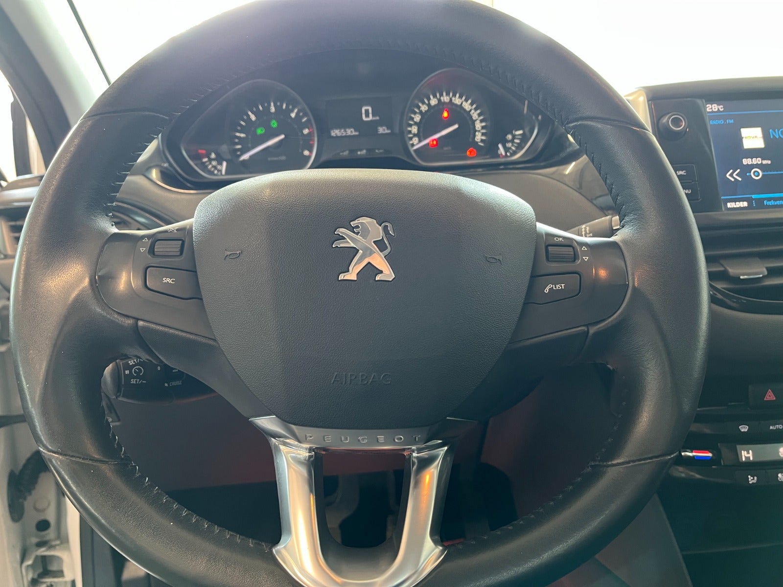 Billede af Peugeot 208 1,5 BlueHDi 100 Envy