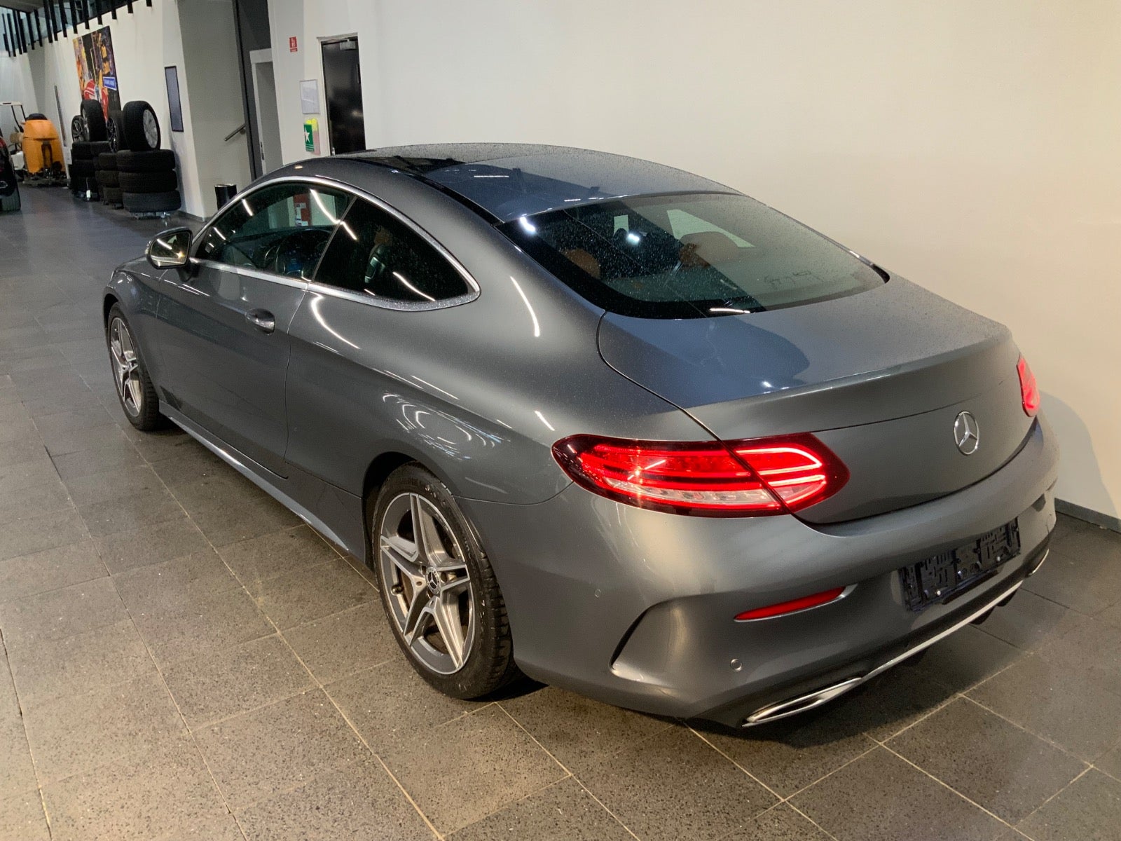 Mercedes-Benz C 200
