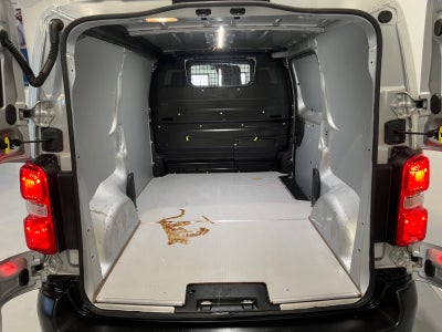 Toyota ProAce D 115 Medium Comfort