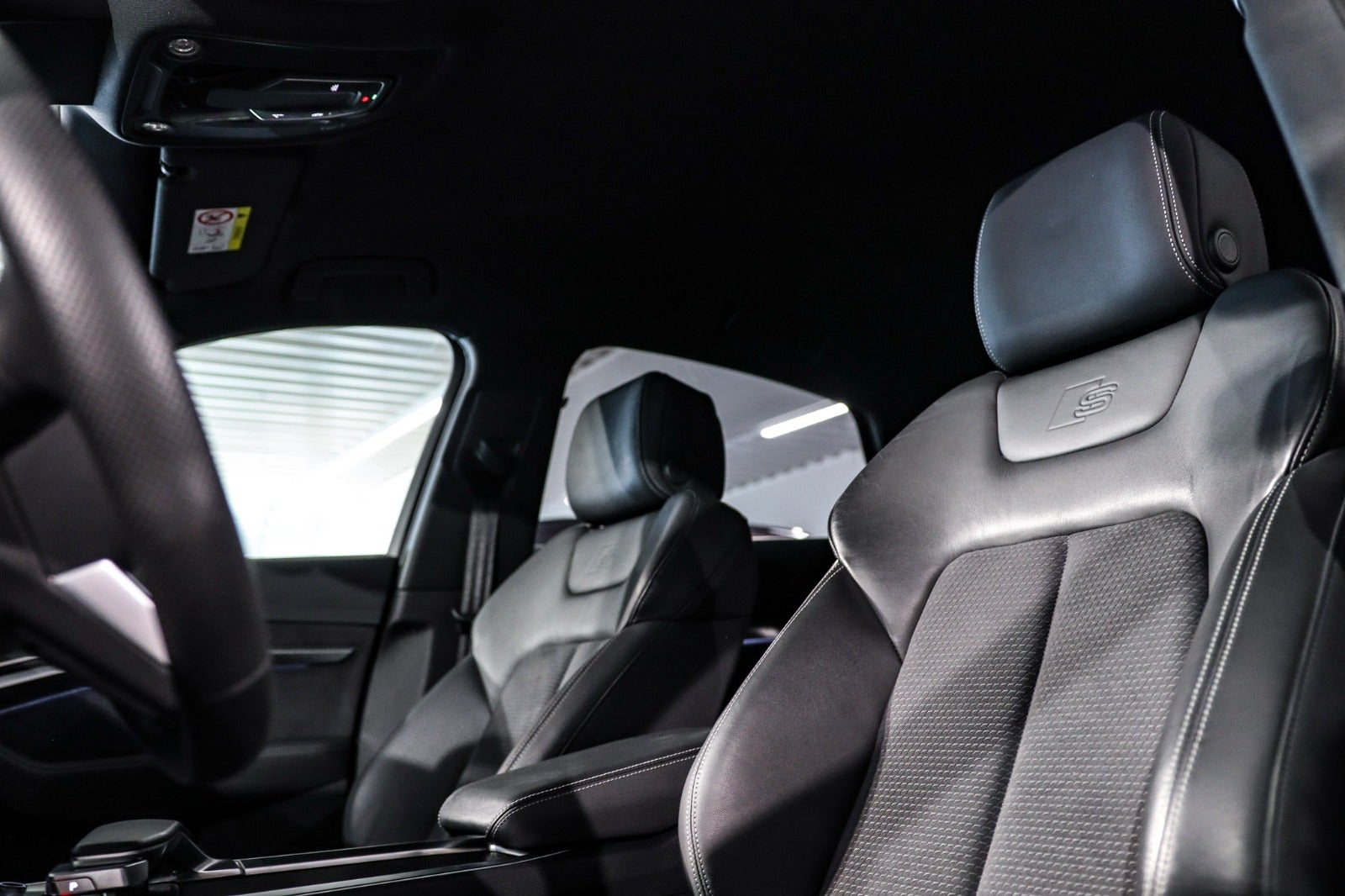 Billede af Audi Q8 e-tron 55 S-line Sportback quattro