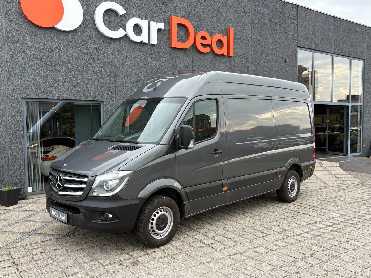 Mercedes Sprinter 319 billede