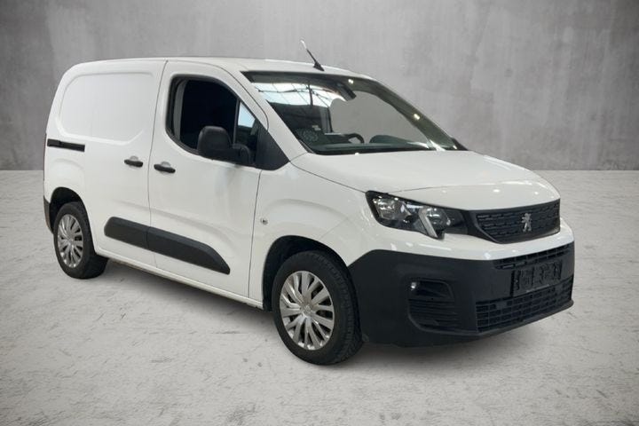 Peugeot Partner BlueHDi 100 L1V1 Plus Van