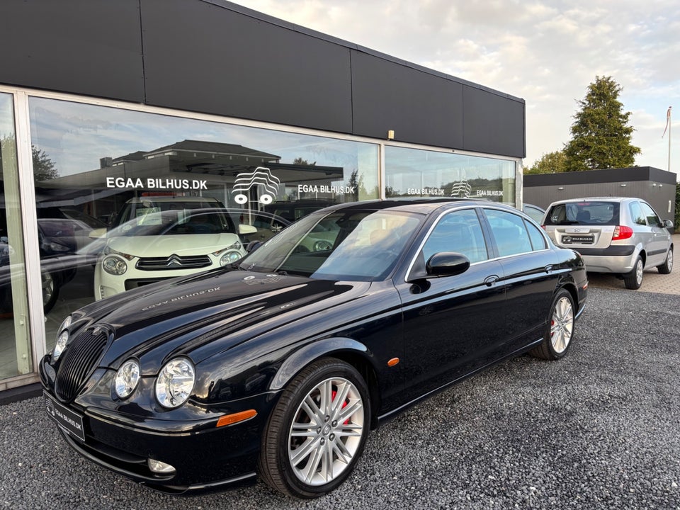 Jaguar S-Type, Billede 2