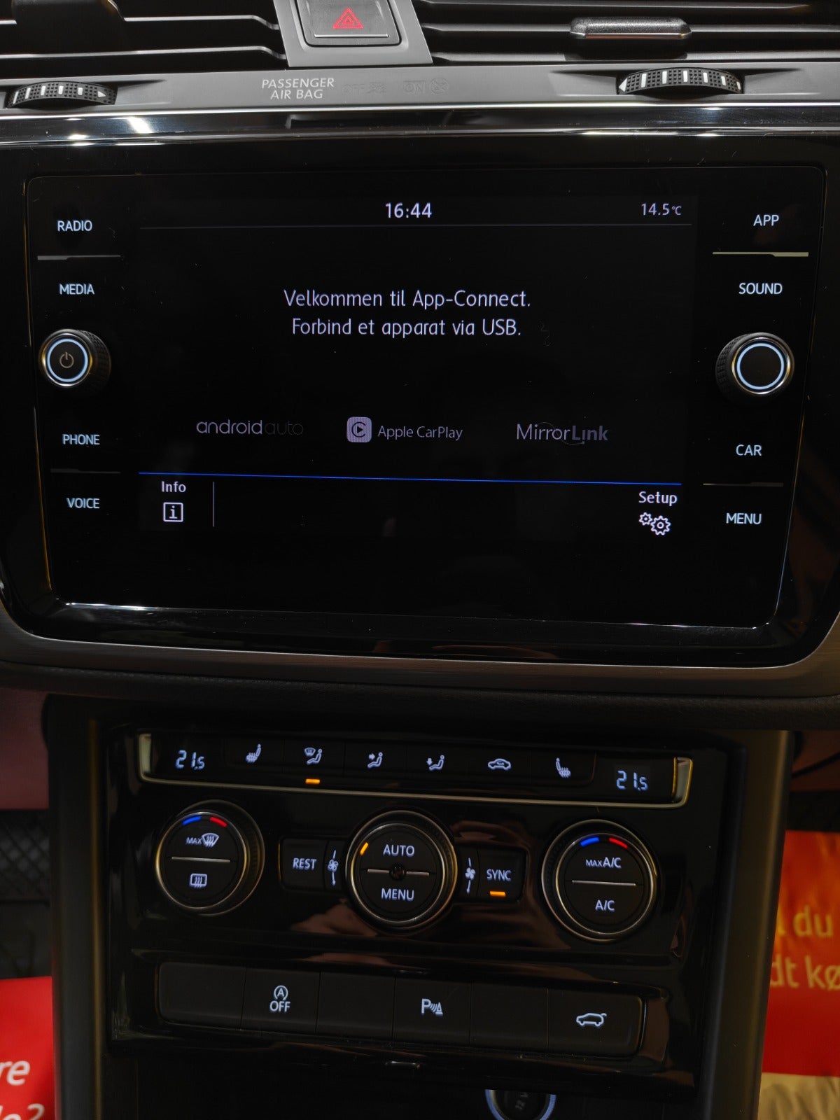 Billede af VW Touran 1,6 TDi 115 Comfortline DSG 7prs