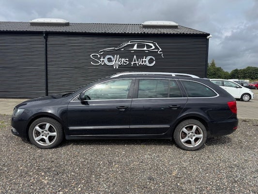 Skoda Superb TDi 170 Elegance Combi DSG