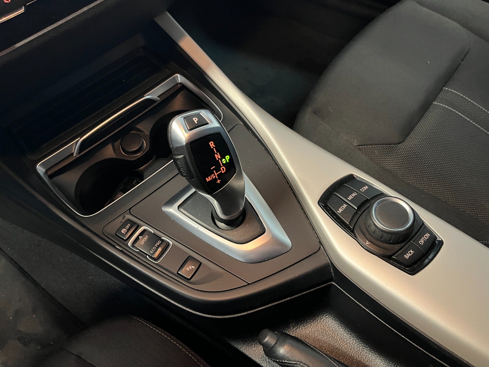 Billede af BMW 118i 1,5 Connected aut.