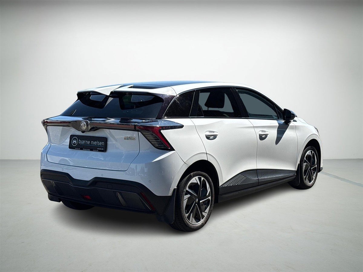 MG 4 Luxury billede 2